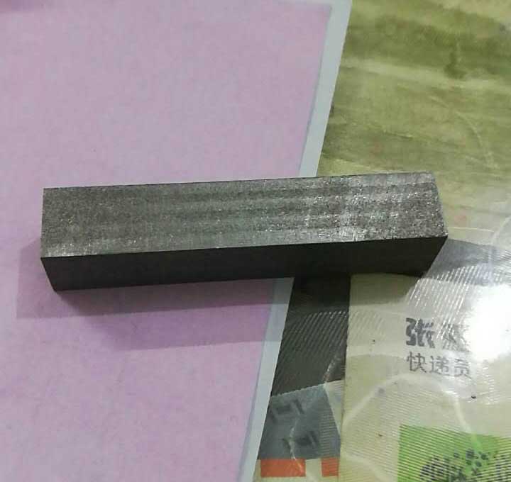 線(xiàn)切割搓板紋解決辦法