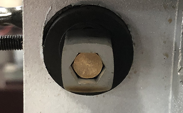 中走絲沒(méi)開(kāi)機有高頻解決辦法1