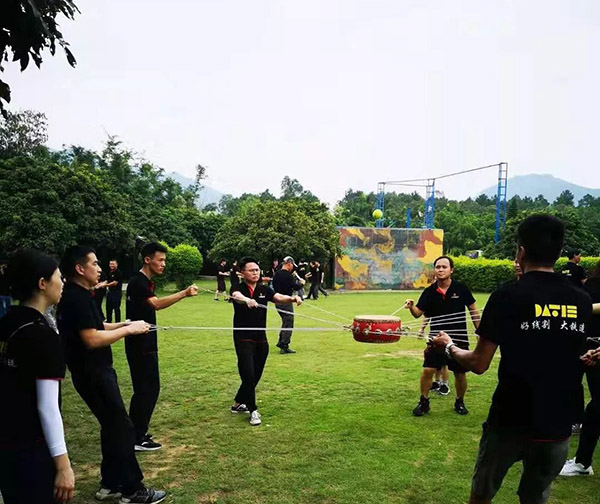 大鐵清遠紅旗灣拓展擊鼓傳花6